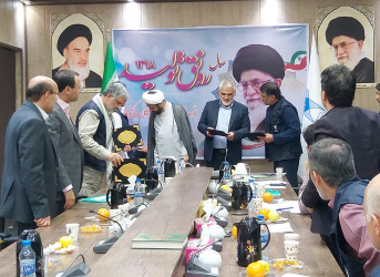تجلیل ریاست دانشگاه آزاد اسلامی از دبیر شورای نظارت و هماهنگی سما استان خوزستان