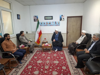 دیدار معاون امور مدارس دانشگاه آزاد اسلامی استان خوزستان با نماینده مردم استان در مجلس خبرگان رهبری